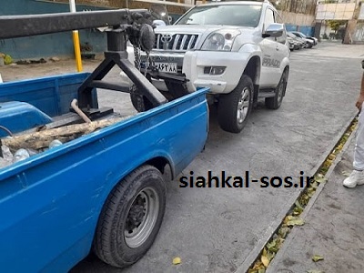 تعمیر ماشین توسط مکانیک سیار